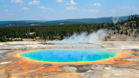 Calderaa What are volcanic landforms - ScienceQuery